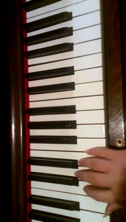 Gravity falls theme song on piano