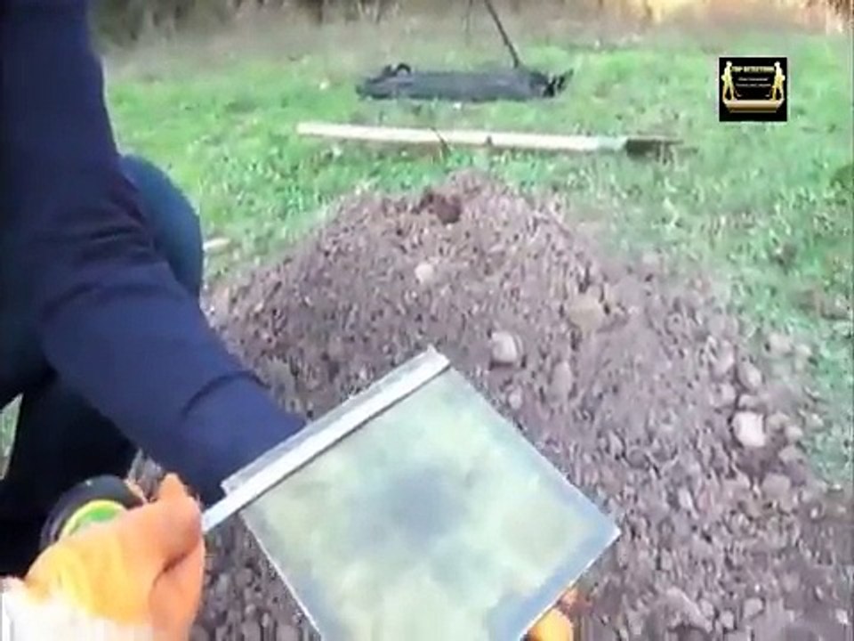 Détecteur des métaux scanner 3d Deep Hunter Pro (3) اقوى اجهزة البحث والكشف عن الكنوز القديمة