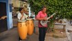Los Wemblers de Iquitos play La Danza del Petrolero