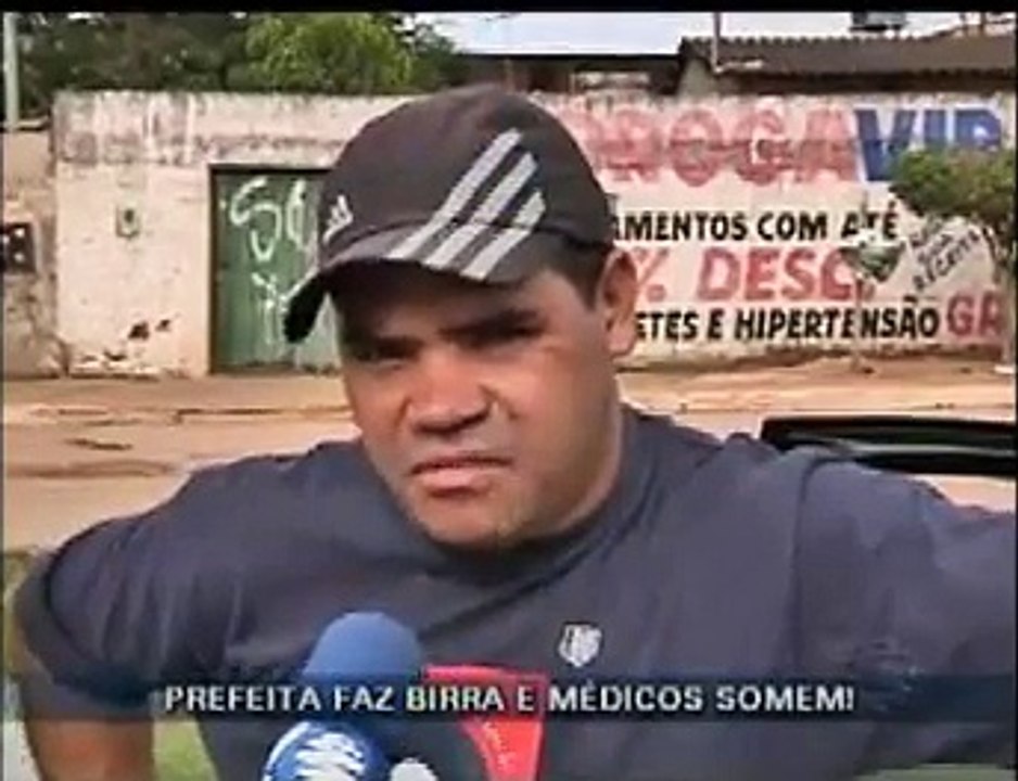 Rixa com a população