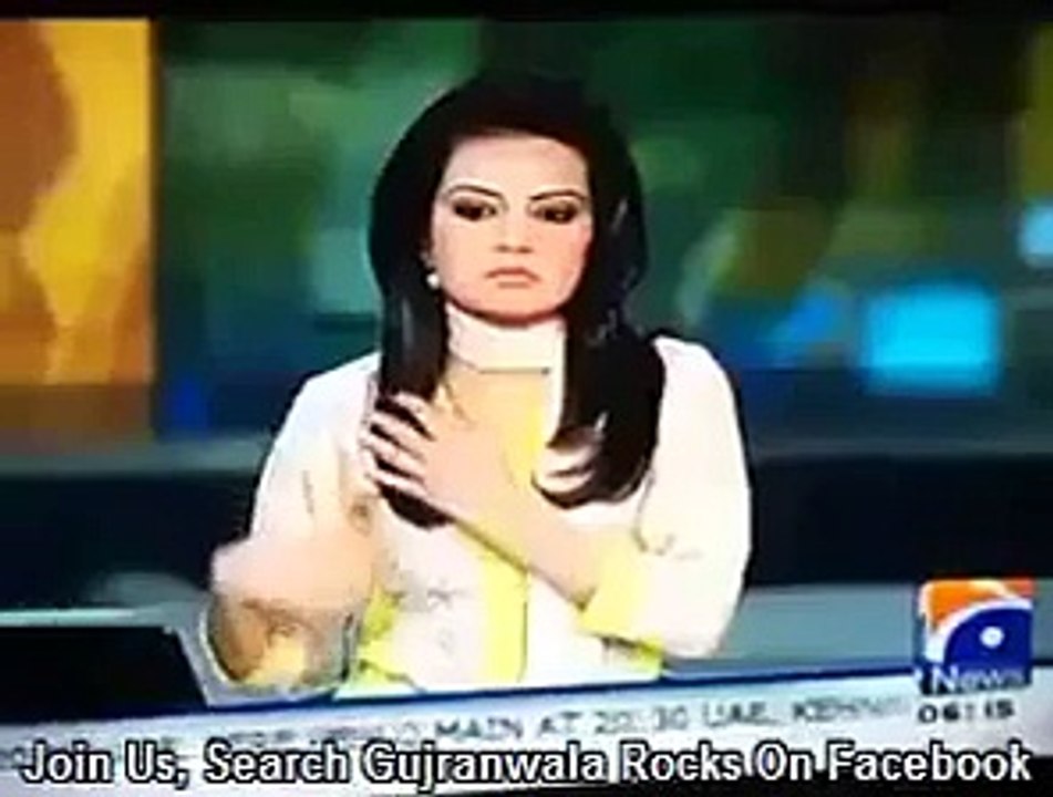See what Geo News Newscaster is Doing in Front of Live Camera