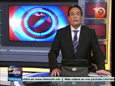 Egipcios asisten a funerales de los 17 soldados muertos en el Sinaí