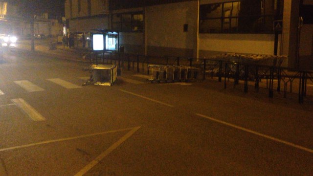 Les agriculteurs poursuivent leur périple au Lidl puis chez Entremont