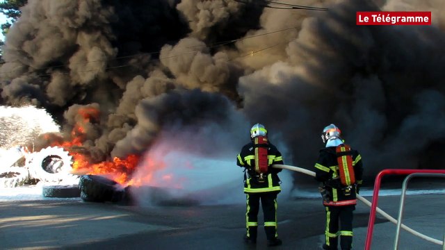 Quimper. Le coup de semonce de 200 agriculteurs