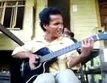 orang buta menyanyi main gitar suara sedap merdu blind man play guitar