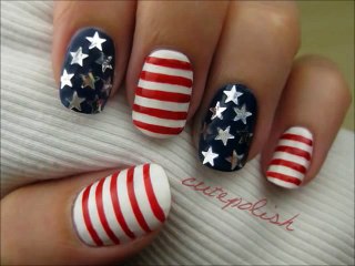 American 4th of July Nail Art with Stars and Stripes