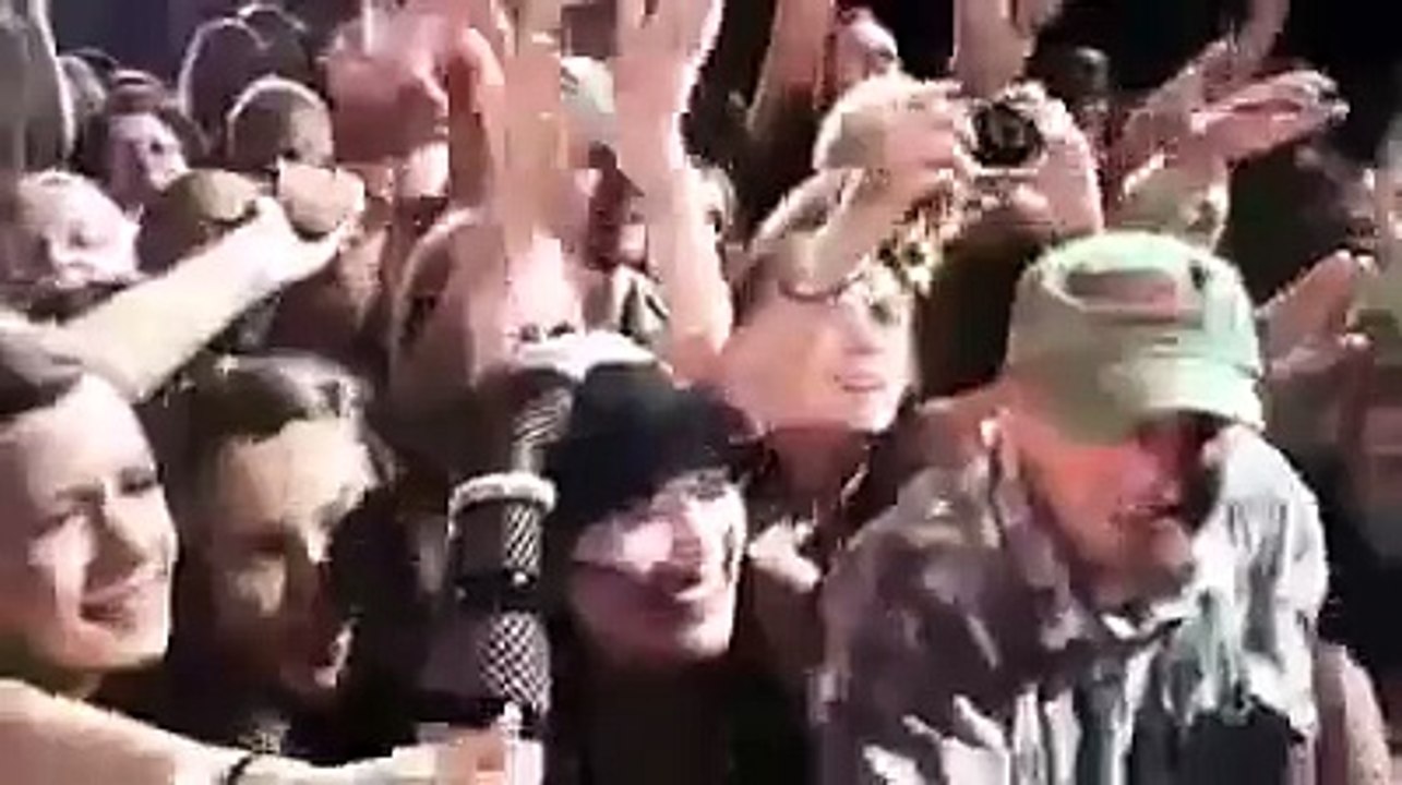 Madonna & Lourdes Leon (Lola) dancing in Tel Aviv