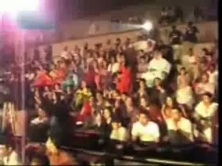 Annie from Pakistan performing Mahiya Live