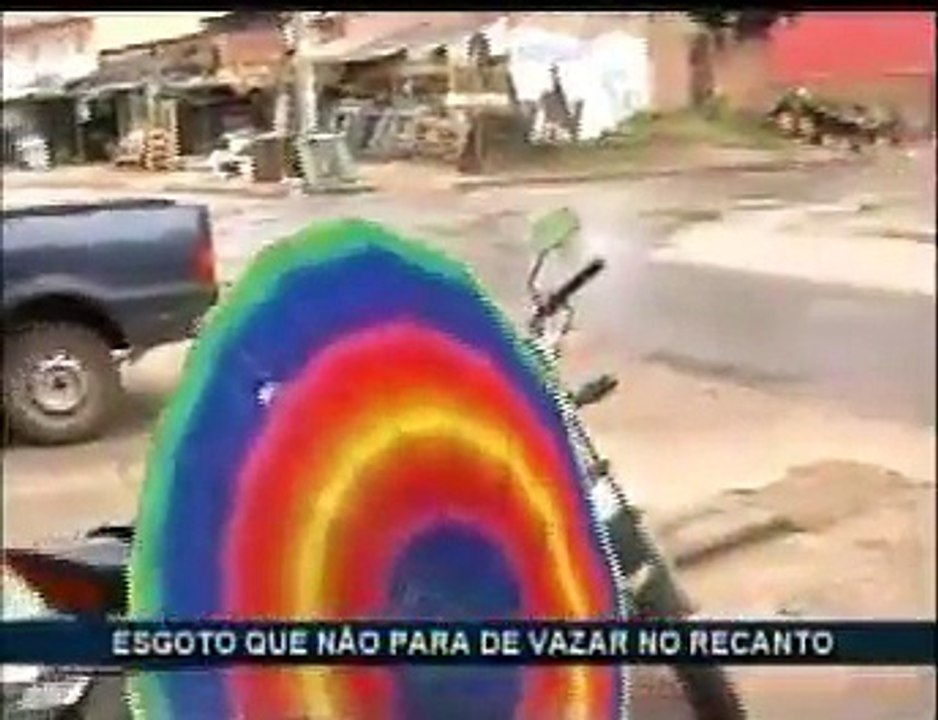Esgoto aberto