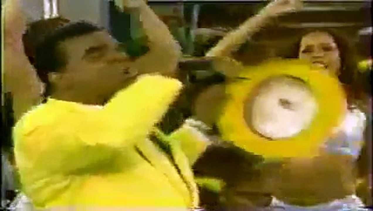 Isley Brothers -- It's Your Thing (LIVE)