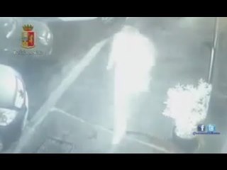 Roma - Ragazzina stuprata da militare, il video della fuga (03.07.15)