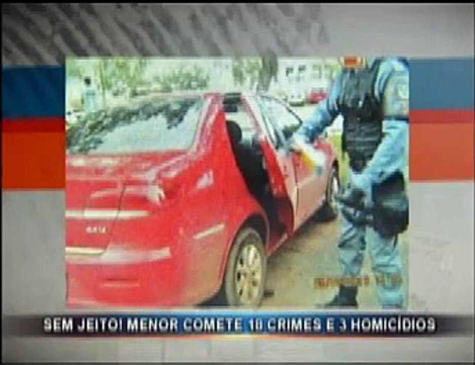 Três homicídios