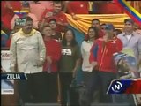 El Potro Álvarez y Nicolás Maduro en Zulia canción Chávez para siempre, Maduro Presidente
