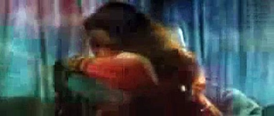 madoo's hot smooches with atul