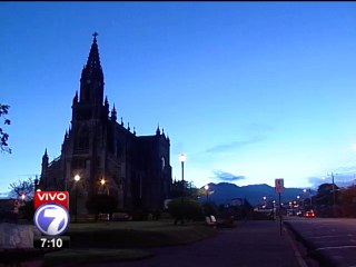 Reportan caída de ceniza en sitios como Tibás, La Sabana, Coronado y Heredia