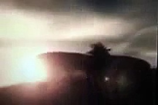 Real UFO caught on tape UFO sighting footage Ufos caught on tape March 9 2015