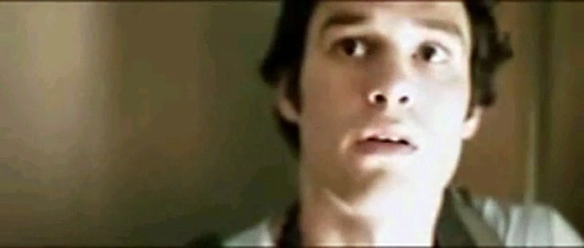 Muslim Girl Saves Boy in Elevator_video 2015