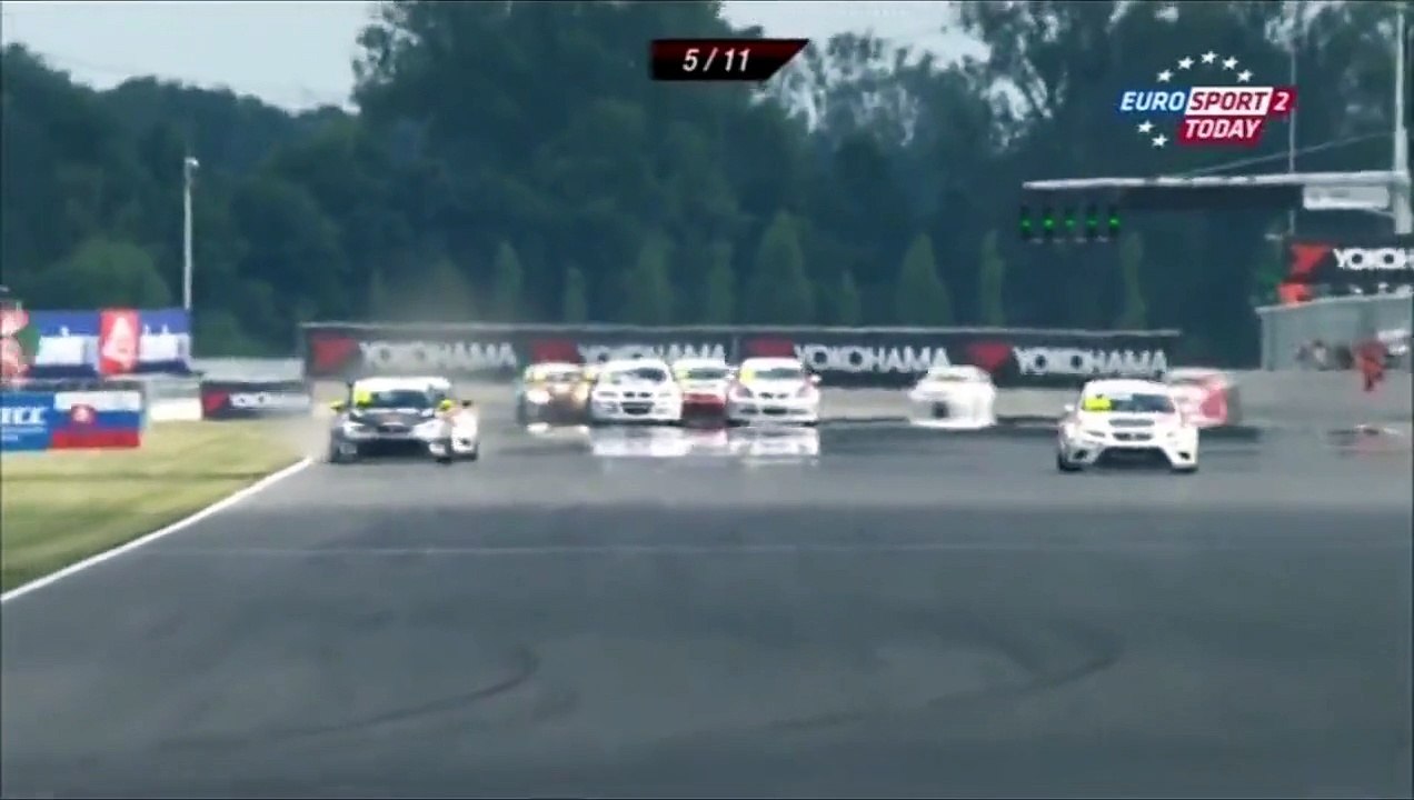 Slovakiaring2015 Race 2 Bulatovic Big Off