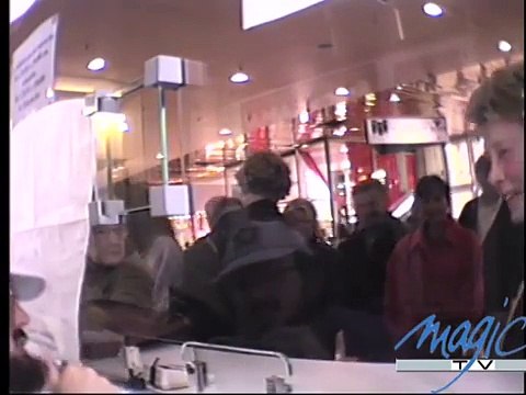 Laurent Baffie - palais des congres - camera cachée exclusive