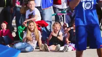 Amazing Gymnastics Basketball Shots