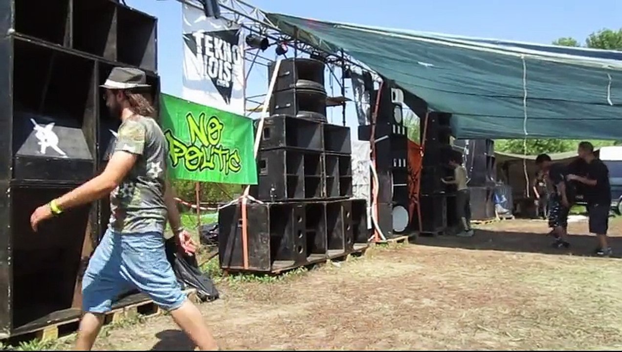 27.06.2015 Free tekno party: No political sound+Tekno noise+Pirat circus