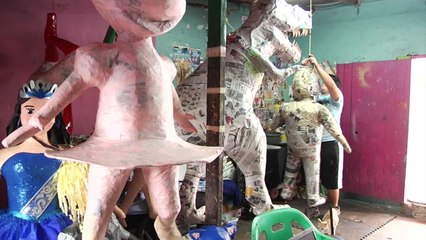 México vende piñatas de Donald Trump