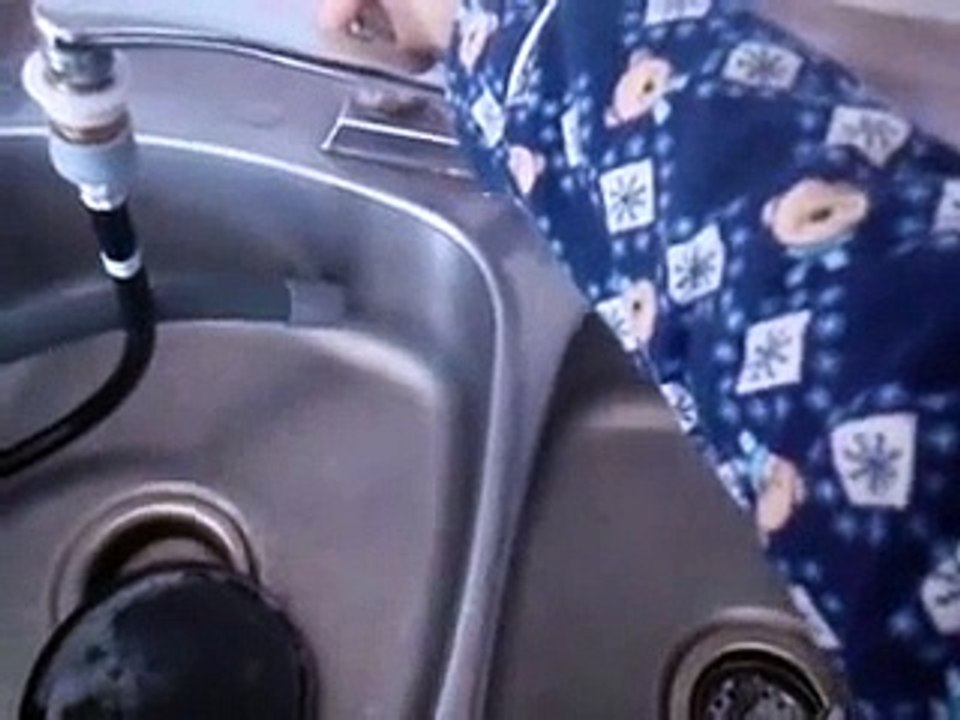 Haier Portable Washing Machine HLP21N 1 cubic Foot (Review)