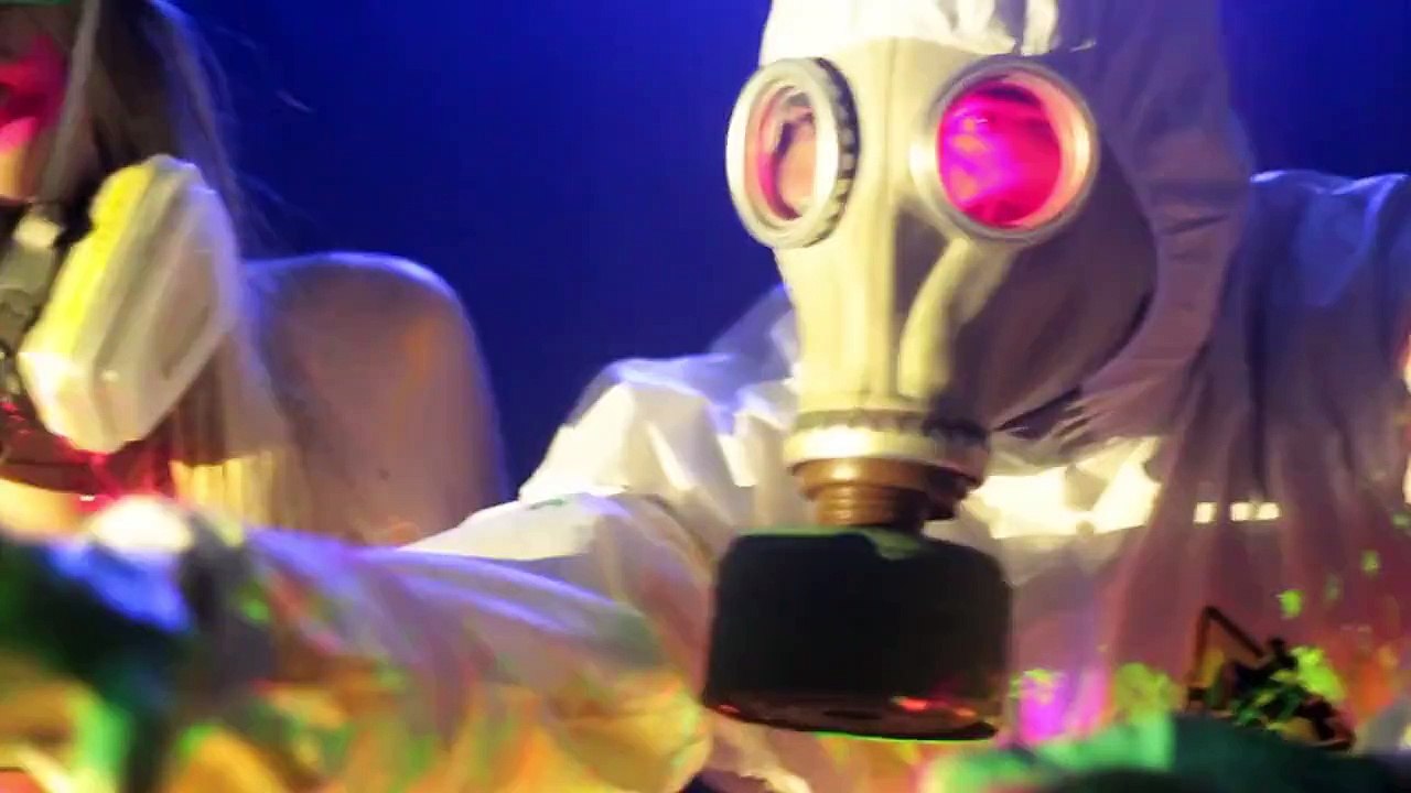 TOXIC PAINT - Body Painting Show