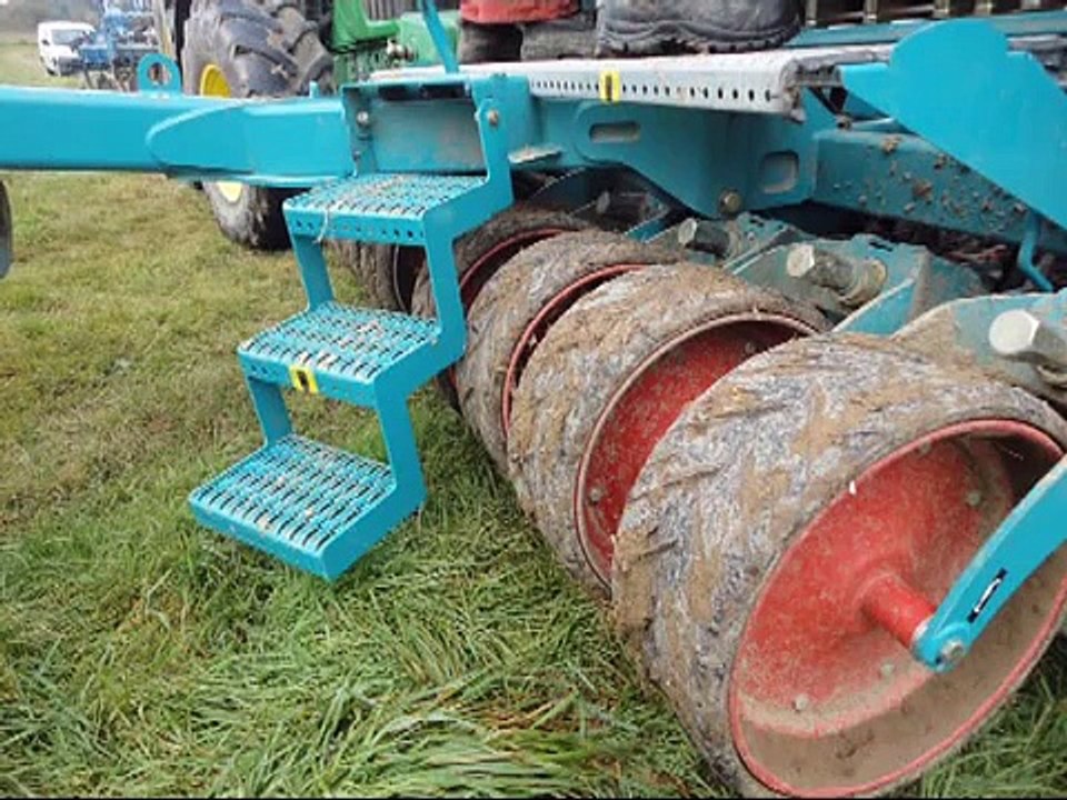 Semis d'Orge en Direct en BRETAGNE avec Semoir SULKY EASYDRILL