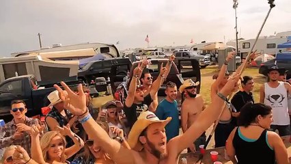 Dustin Lynch - Hell of a Night