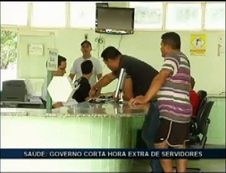Hora extra cortada na Saúde