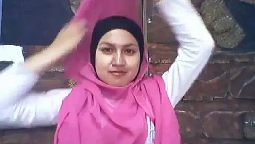 How To Wear Hijab Tutorial Hijab Cara Memakai Jilbab Pashmina Segi