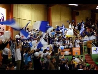 Montage des Fanatics du TVB