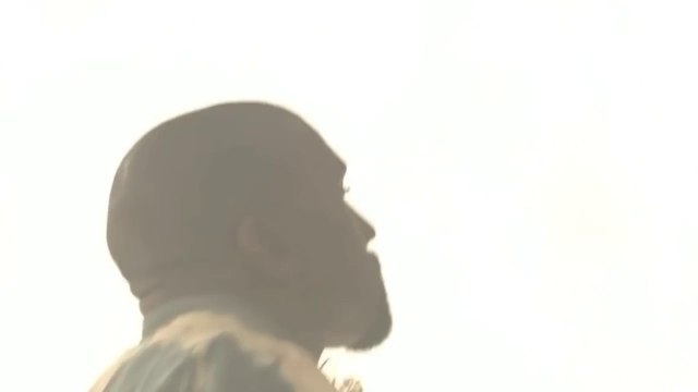 Kanye West Sings Bohemian Rhapsody vs Adam Lambert... Glastonbury 2015