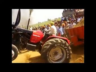 sonalika vs arjun in tralli pulling competition -