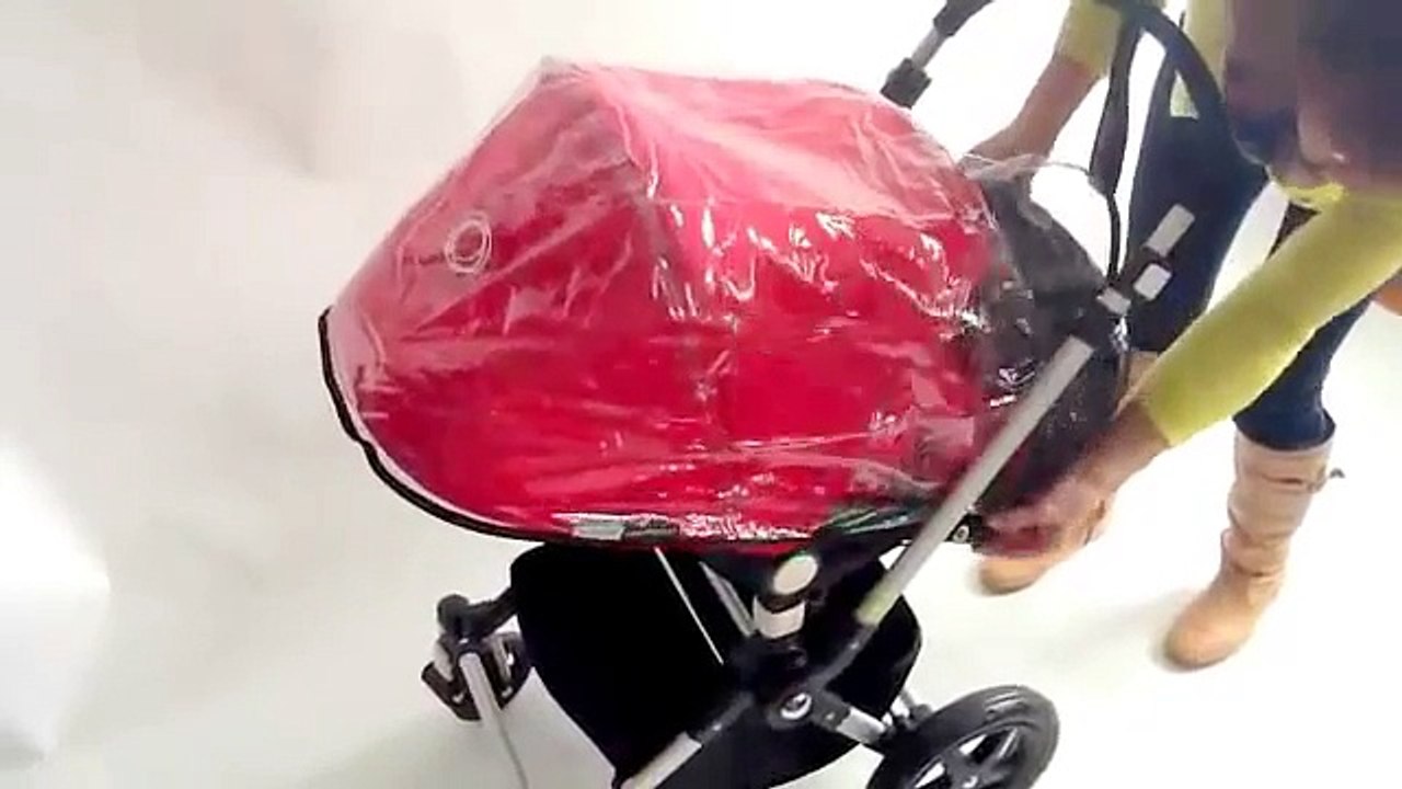 Bugaboo Regenverdeck anbringen - montieren