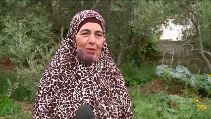 ليلى طليب سيرا على الأقدام للصلاة بالأقصى