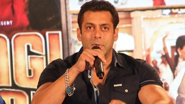 Salman Khan's STRONG Reply To Religious PROTESTORS