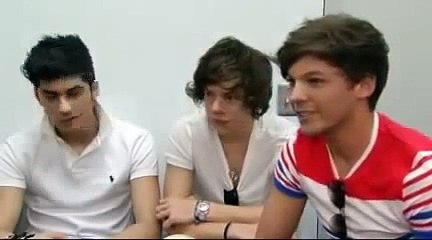 MUST SEE - One Direction Interview NBC 5 Backstage