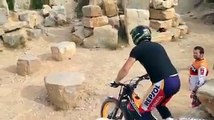 Amazing Bike Stunts - Best HD Songs - LInq Videos