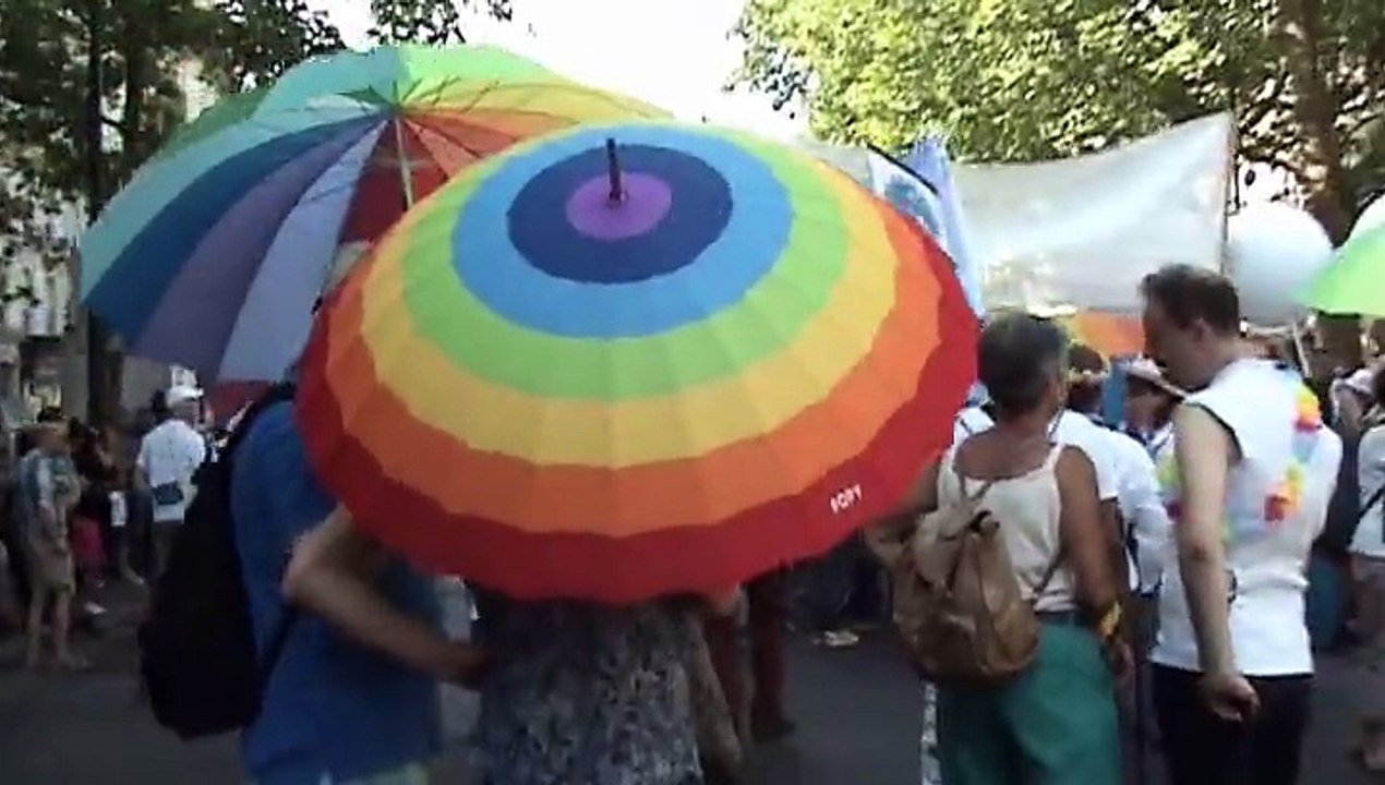 MARCHE DES FIERTES  PARIS n5