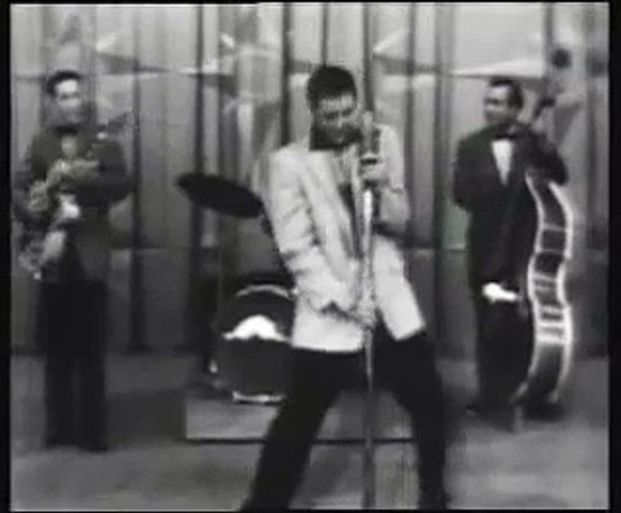 006 - Elvis - Hound Dog