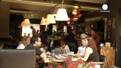 Οι πολίτες μεταξύ του «ΝΑΙ» και του «ΟΧΙ»