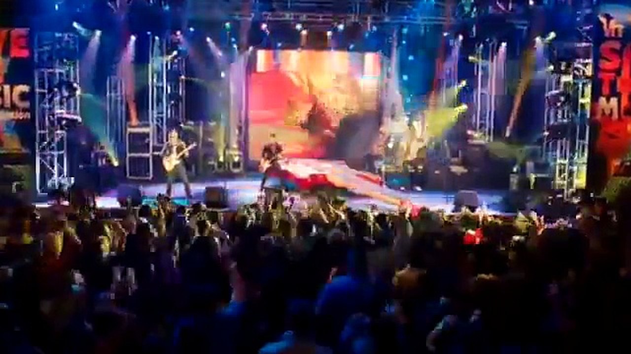 Alvin and the Chipmunks 2   The Squeakquel Review