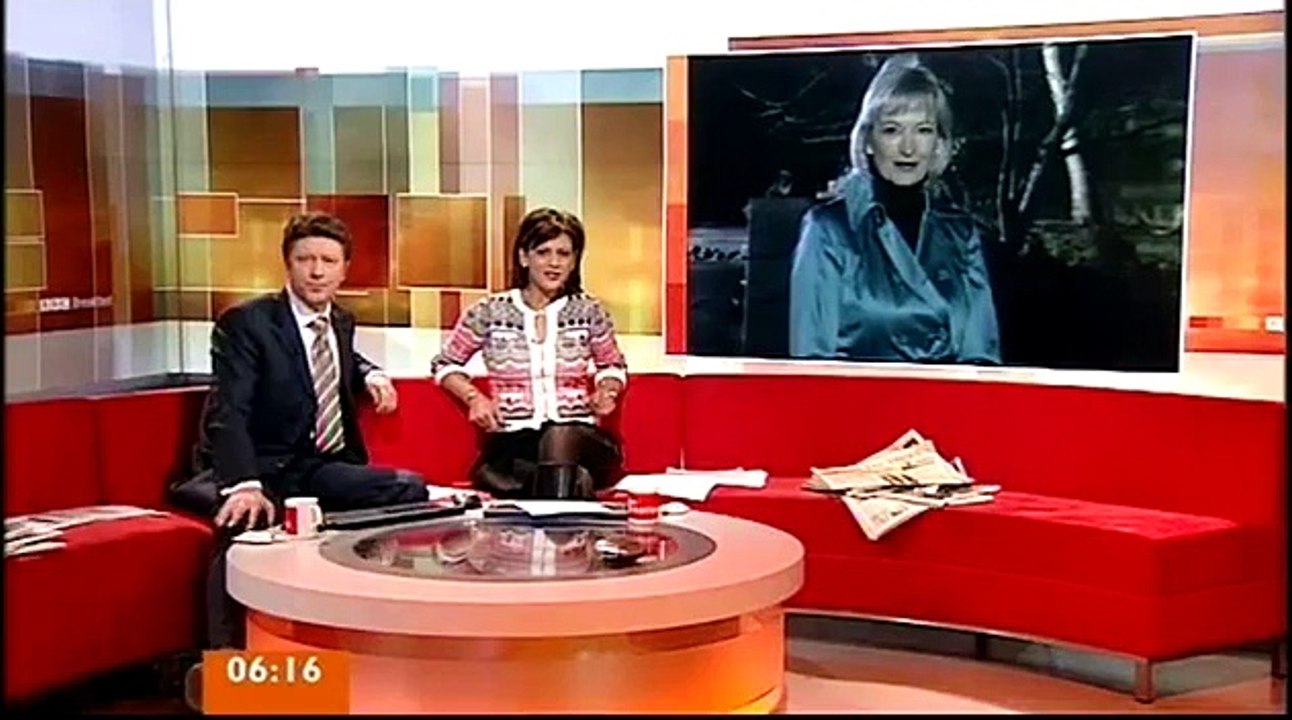 Breakfast 200209 Sonia Deol tights and boots yt mpg