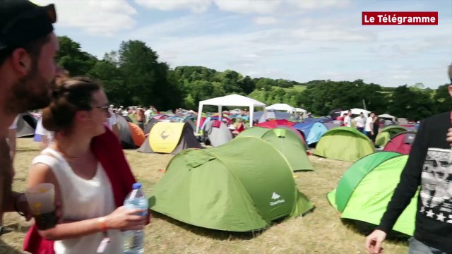 Bobital. Les campeurs chantent Bénabar... ou pas !