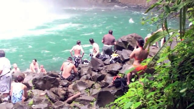 VOLCAN ARENAL LA FORTUNA TABACON AGUAS TERMALES COSTA RICA