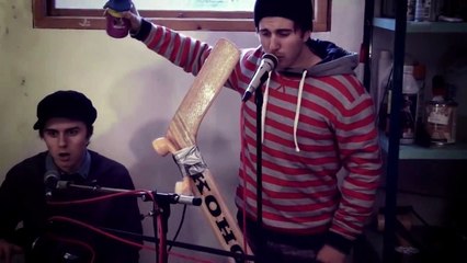 Lorde - Royals (Cover by Twenty One Two)