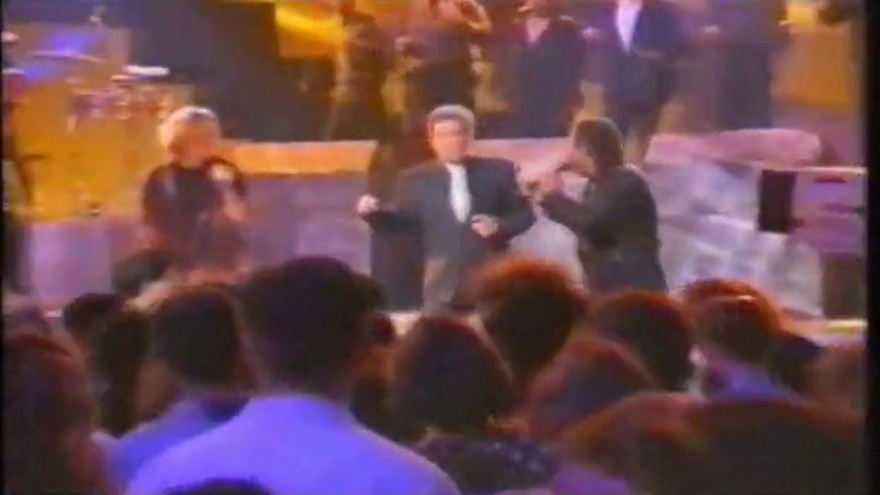 Tom Jones, Sam Moore and Daryl Hall - Sweet Soul Music - 1992 LIVE