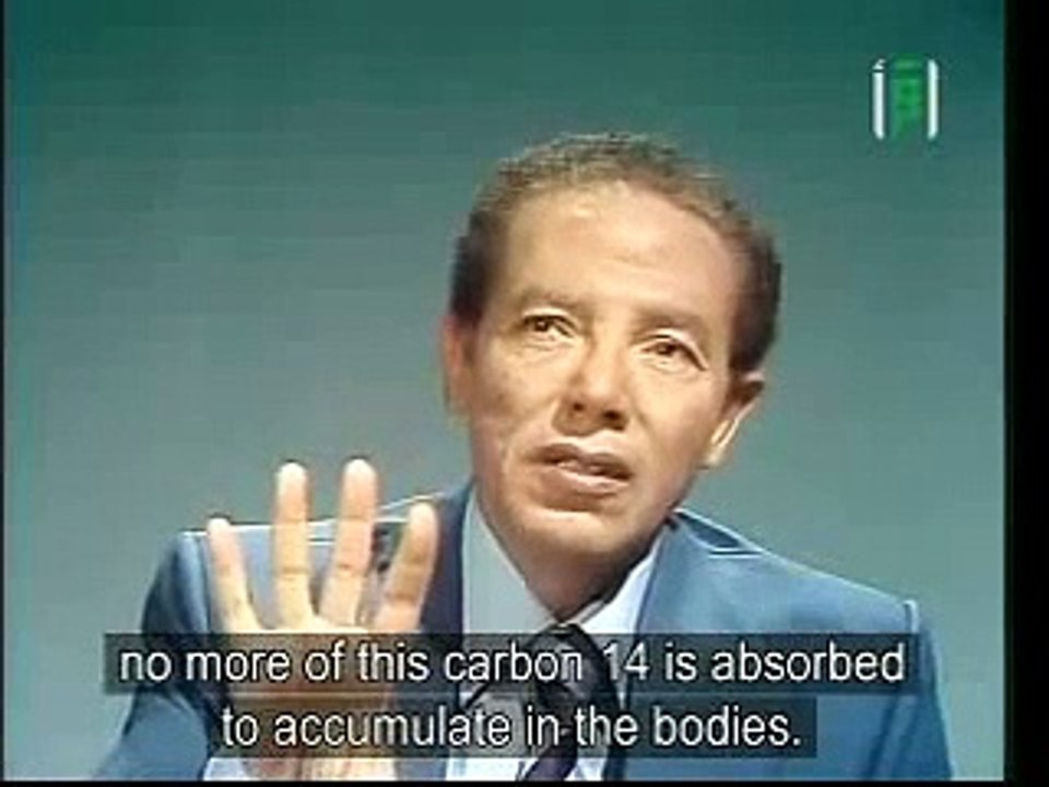 العلم و الايمان د.مصطفى محمود - الزمان (جودة عالية-Eng Sub)